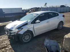 3KPFL4A71JE253292 2018 KIA FORTE