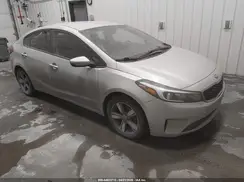 3KPFL4A71JE255754 2018 KIA FORTE
