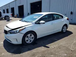 3KPFL4A71JE256077 2018 KIA FORTE