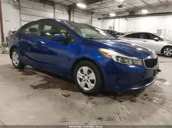 3KPFL4A71JE261800 2018 KIA FORTE