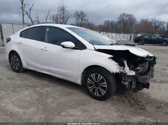 3KPFL4A71JE262431 2018 KIA FORTE