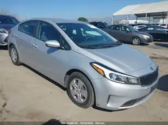 3KPFL4A71JE262753 2018 KIA FORTE
