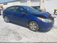 3KPFL4A71JE273199 2018 KIA FORTE