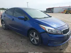 3KPFL4A71JE273526 2018 KIA FORTE