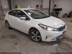3KPFL4A71JE274725 2018 KIA FORTE