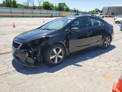 3KPFL4A71JE275390 2018 KIA FORTE