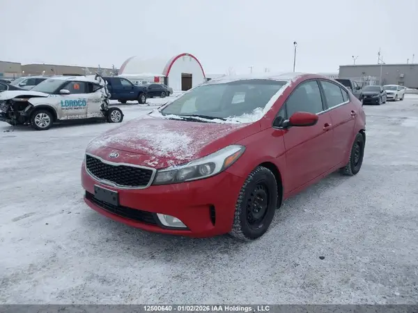 3KPFL4A72HE009290 2017 KIA FORTE - Image 2