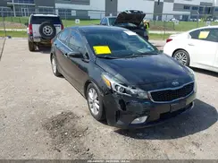 3KPFL4A72HE009595 2017 KIA FORTE
