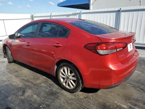 3KPFL4A72HE012738 2017 KIA FORTE - Image 2
