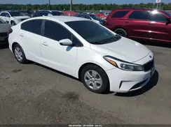 3KPFL4A72HE028227 2017 KIA FORTE