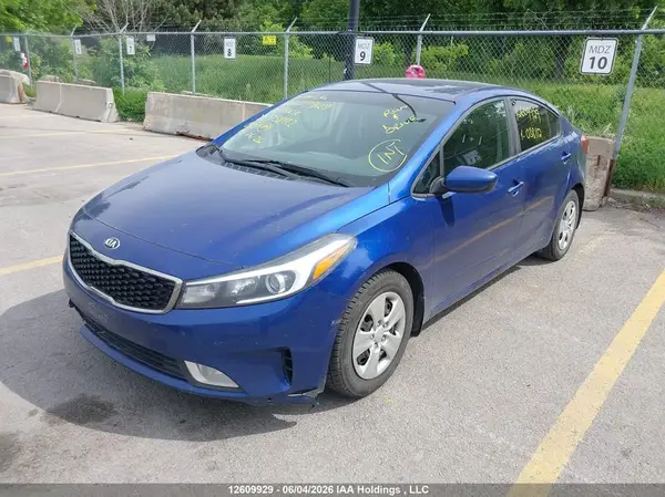3KPFL4A72HE038112 2017 KIA FORTE - Image 2