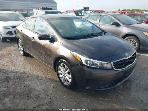 3KPFL4A72HE047599 2017 KIA FORTE - Image 1