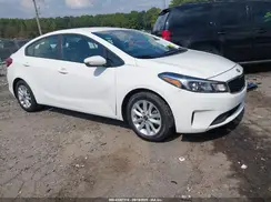 3KPFL4A72HE052026 2017 KIA FORTE