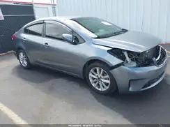 3KPFL4A72HE061650 2017 KIA FORTE