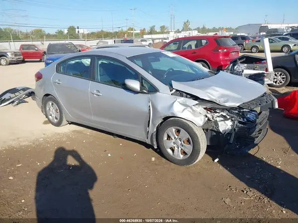 3KPFL4A72HE066024 2017 KIA FORTE - Image 1