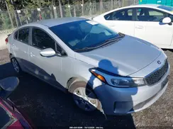 3KPFL4A72HE076181 2017 KIA FORTE