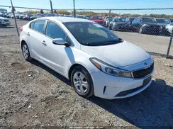 3KPFL4A72HE082322 2017 KIA FORTE