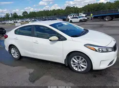 3KPFL4A72HE083762 2017 KIA FORTE