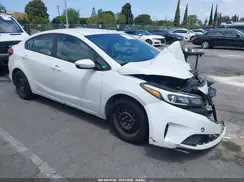 3KPFL4A72HE083812 2017 KIA FORTE