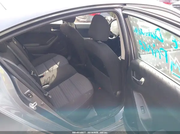 3KPFL4A72HE091778 2017 KIA FORTE - Image 8