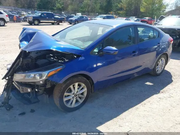 3KPFL4A72HE109664 2017 KIA FORTE - Image 2