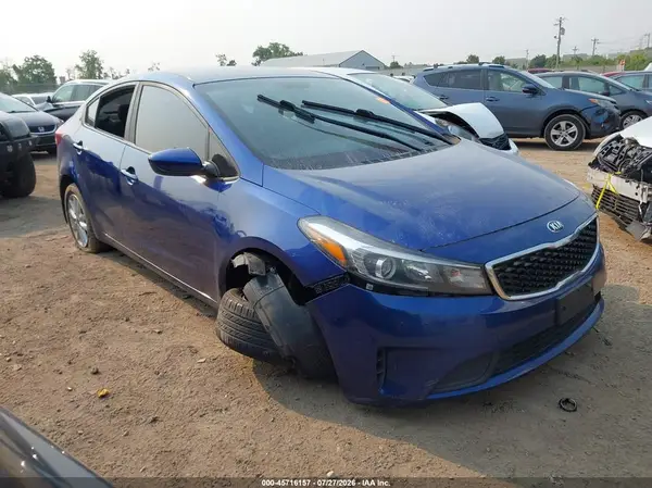 3KPFL4A72HE112032 2017 KIA FORTE - Image 1