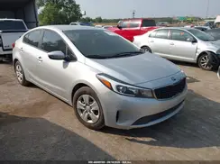 3KPFL4A72HE122477 2017 KIA FORTE