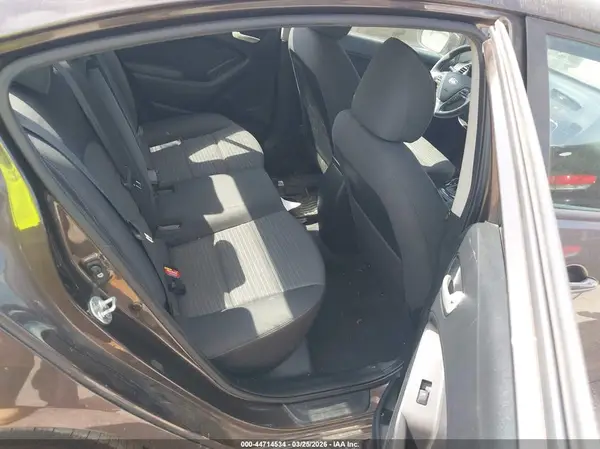 3KPFL4A72HE124410 2017 KIA FORTE - Image 8