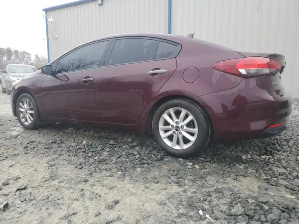 3KPFL4A72HE132863 2017 KIA FORTE - Image 2