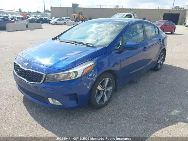 3KPFL4A72JE162998 2018 KIA FORTE - Image 2