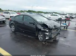 3KPFL4A72JE166372 2018 KIA FORTE