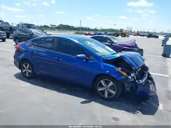 3KPFL4A72JE171054 2018 KIA FORTE