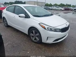 3KPFL4A72JE172110 2018 KIA FORTE