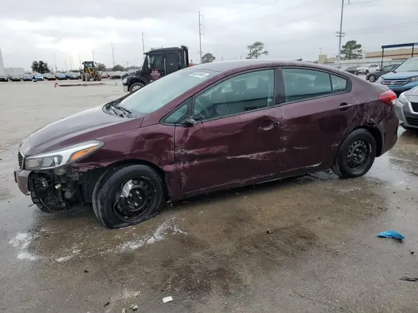 3KPFL4A72JE174455 2018 KIA FORTE - Image 1