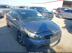 3KPFL4A72JE176979 2018 KIA FORTE