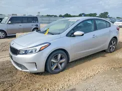 3KPFL4A72JE177436 2018 KIA FORTE