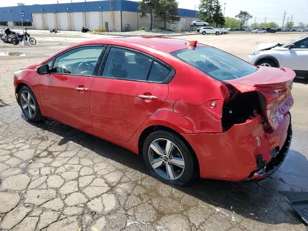 3KPFL4A72JE178876 2018 KIA FORTE - Image 2