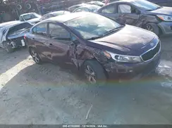 3KPFL4A72JE181759 2018 KIA FORTE