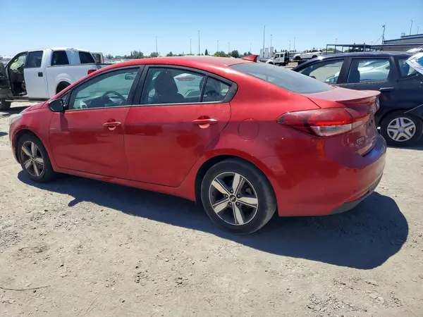 3KPFL4A72JE187934 2018 KIA FORTE - Image 2