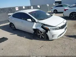 3KPFL4A72JE191692 2018 KIA FORTE