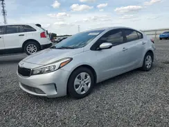 3KPFL4A72JE193927 2018 KIA FORTE