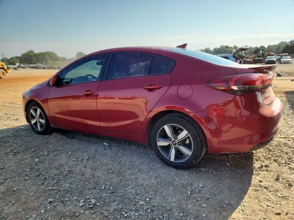3KPFL4A72JE194401 2018 KIA FORTE - Image 2