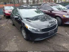 3KPFL4A72JE195807 2018 KIA FORTE
