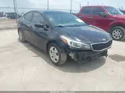 3KPFL4A72JE197122 2018 KIA FORTE
