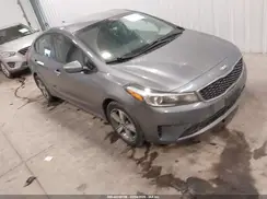 3KPFL4A72JE210788 2018 KIA FORTE