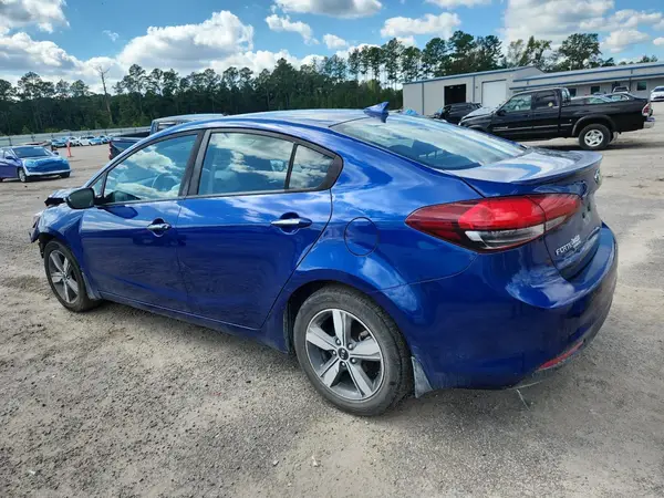 3KPFL4A72JE214226 2018 KIA FORTE - Image 2