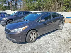 3KPFL4A72JE215599 2018 KIA FORTE