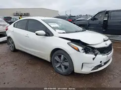 3KPFL4A72JE220107 2018 KIA FORTE