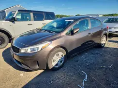 3KPFL4A72JE227610 2018 KIA FORTE