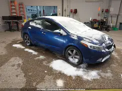 3KPFL4A72JE229535 2018 KIA FORTE